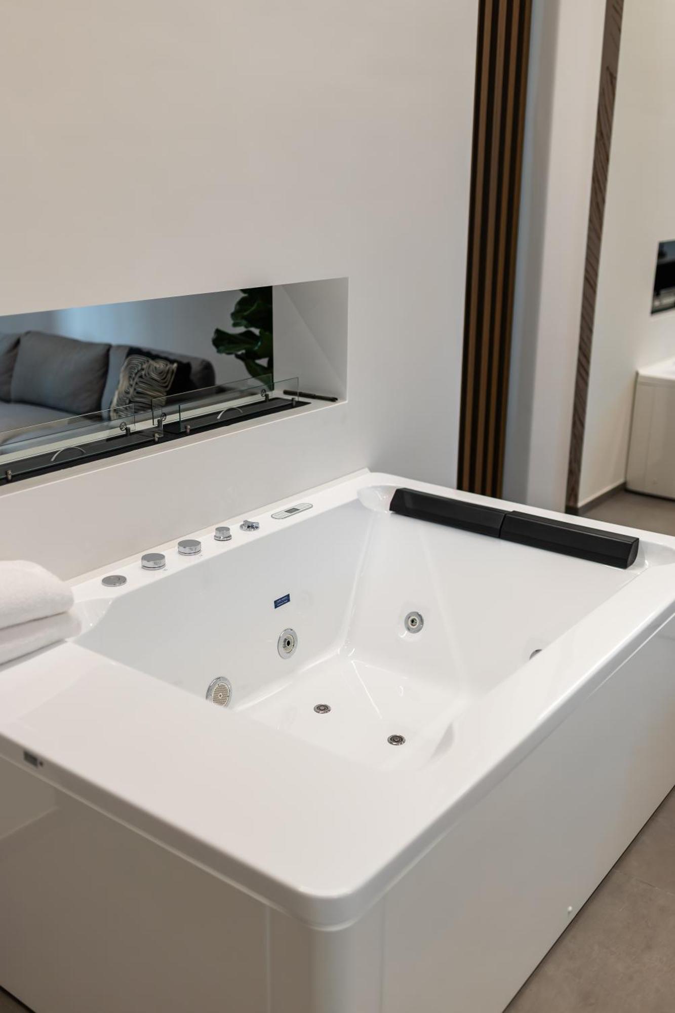 Luxury Suite New Look Monopoli Esterno foto